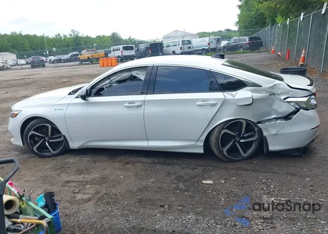 2022 Honda Accord Hybrid Sport from USA, damaged, VIN 1HGCV3F23NA010694